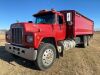 *1988 Mack Econodyne T/A grain truck, 090,970kms showing, VIN#2M2N187Y5JC022885, Owner: MOIR FARMS LTD, Seller: Fraser Auction____________ ***TOD, SAFETIED, KEYS*** - 2