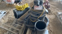 60 L shop vac, rubber matting, rope