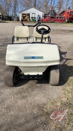 Columbia Par Car golf cart