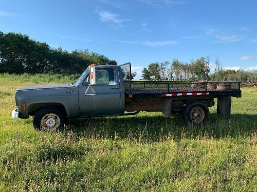 *1975 GMC Sierra 35, 91,956 miles showing, VIN#TCY3351505972, Owner: Trevor R Halwas, Seller: Fraser Auction______________, ***TOD & KEYS***