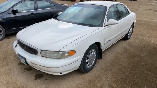 2002 Buick Century Custom, 4 Door, 6 cyl, White, 229,575 Kms Showing, hitch 1 7/8 inch, VIN# 2G4WS52J921170626 F69, Owner: Norma M Sheardown, Seller: Fraser Auction_____________