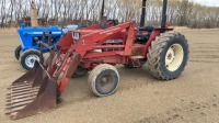 IH 784 2WD tractor with 2250 IH loader, F32 ***KEYS***