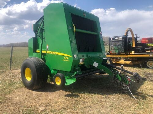 2015 JD 569 Mega Wide Plus rd Baler