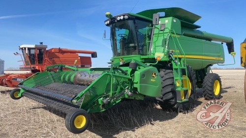 JD 9870 STS combine