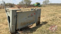 Two-W Livstock calf roping chute