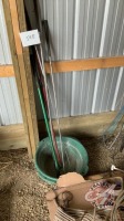 Show sticks and feed tub