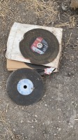 Box of used cutting discs