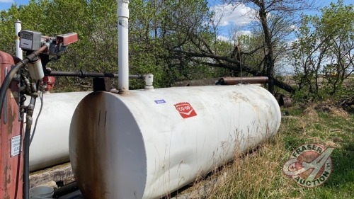 1000-gal fuel tank w/Tuthill 115 volt pump and meter