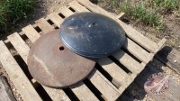 (3) new and (4) used blades for JD disc