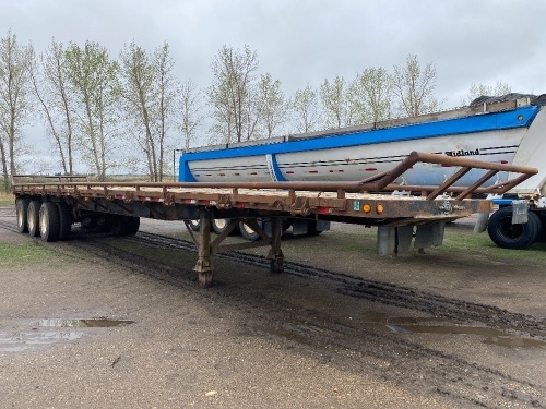 1995 48' Markham Highboy flat deck tri-axle Trailer with bale railing VIN# 2W9TFS53ES0057025, Owner: Victor Baraniuk, Seller: Fraser Auction_______ ***TOD*** F91