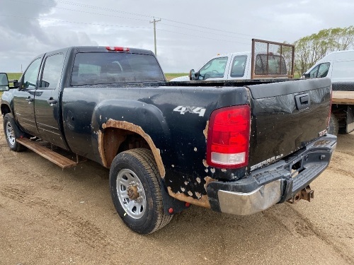 2011 GMC 3500 Crewcab HD 4X4 Truck, 303,895 kms showing, VIN ...