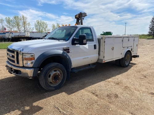 2009 Ford F450 Service Truck, 2WD service body, 6.4L Powerstroke engine, 170,750 kms showing, VIN#1FDAF46R59EA20238 F57, Owner: Lonnie D Studer, Seller: Fraser Auction___________ ***TOD, KEYS***