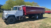 1973 Mack T-600 T/A grain truck, 88,945 showing, vin-R685T36107, SAFETIED Owner: J & M Farms Ltd Seller: Fraser Auction _____________________