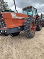 IH 3588 2+2 Tractor w/factory 3PT, with duals, 1654 hrs showing, s/n U9996  F85