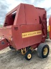 NH 660 RND Baler, 540 PTO, gathering wheels, s/n 879424 F146 ****manual & monitor *** - 2