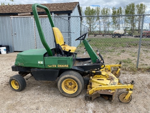 JD F911 front deck mower F10