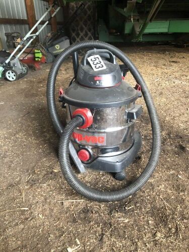 7 GAL SHOP VAC WITH ATTACHMENTS