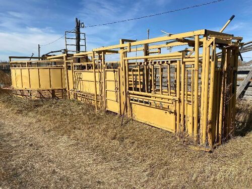 *Tuff Industries Portable cattle handling system w/squeeze chute, auto catch headgate, palp cage, ally way & crowding tub, wheel kit included