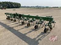 8 row JD RM S-tine 3PT row crop cultivator, s/n038817N, H36