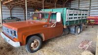 1974 GMC Super Custom 35 Hundred s/a grain truck, 40,314 miles showing, VIN#TCY3341532854, Owner: Benjamin Reuvekamp, Owner: Estate of Rita Reuvekamp, Seller: Fraser Auction__________________________