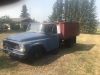 1967 International L800 Grain Truck w/8' Cancade box, VIN# 236477RZ, NOT RUNNING, A49 VIN# 236477RZ Owner: Marion Kostuik, Seller: Fraser Auction: _____________________ ***tod & keys***