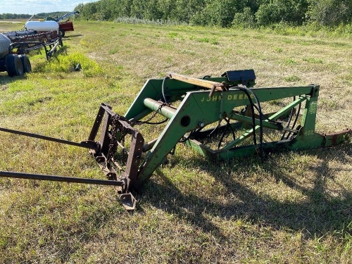 JD 46A loader w/bale fork - off JD4520 or 3020, A40