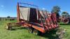 NH 1033 Stackliner sq bale picker - 5