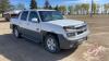 2002 Chevrolet Avalanche 1500 Crew Cab, 8 cyl, White, 456,728 kms showing, VIN# 3GNEK13T82G126284, (SAFETY EXPIRED AUGUST 12, 2020) Owner: William H Heaman, Seller: Fraser Auction________________________***TOD & keys*** - 3