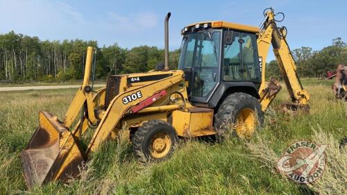 JD 310E loader back-hoe (1998) 7831hrs showing s/nT0310EX842487, ***KEYS***