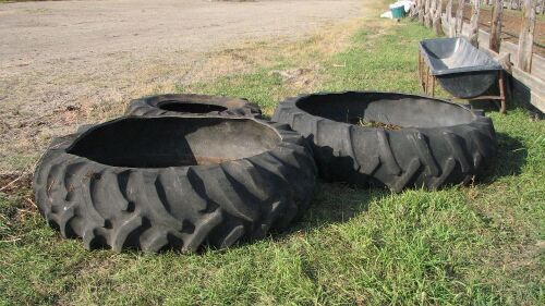 approx 5' wide tire feeder