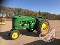 1950 Model G John Deere Tractor, no meter, hand crank s/n 42126, J89 ***keys & Hand crank & hyd plugs***