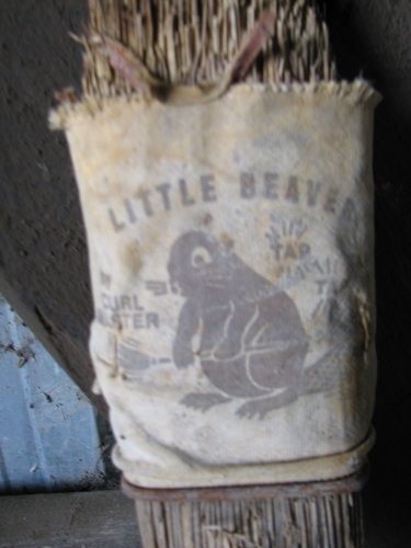 1 "Little Beaver" curling broom  WELL WORN  memorabilia !!