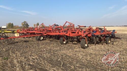 50’ Morris 2000 tillage w/Raven Accu-Flow Super Cooler NH3 kit, s/n 2440004429