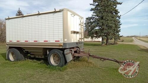 1993 Wilson grain trailer, VIN# 1W1NCFAD4PB218481, Owner: Harvey G Shaw, Seller: Fraser Auction_________________