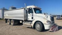 2004 Freightliner Columbia with 20’ grain box, 794,597kms showing 13,568hrs showing VIN# 1FUJA6CV14LM46067 SAFETIED, Owner: Ronald B Barteaux, Seller: Fraser Auction______________