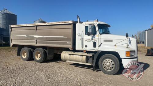 1995 Mack CH613 with 20’ grain box, 986,384 showing VIN# 1M1AA13Y5SW049655 SAFETIED, Owner: Robert J Barteaux & Ronald B Barteaux, Seller: Fraser Auction________________