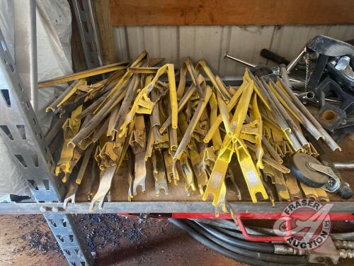 Honeybee Crop lifters for John Deere 635D header(enough for 35’)