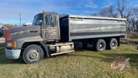 1994 Mack CH613 t/a grain truck, 183,899 Showing 22,109hrs showing Vin# 1M1AA13Y8RW030270, Owner: William F Stevens, Seller: Fraser Auction________________