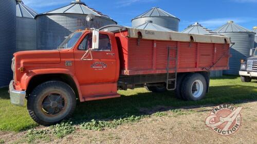 1975 Chevy C65 S/A grain truck, 87,948 showing, VIN# CCE665V125042, Owner: Donald G Mitchell, Seller: Fraser Auction _________________