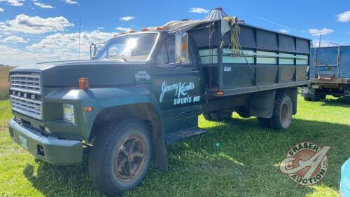 1980 Ford F700 s/a grain truck, 46,696 showing, VIN #F70HVGD9289, Owner: Estate of James W Kunka, Seller: Fraser Auction __________________