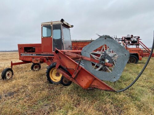 *1978 19.5' IH 4000 SP Swather