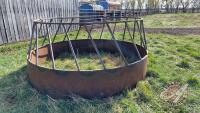 Haysaver Skirted bale feeder