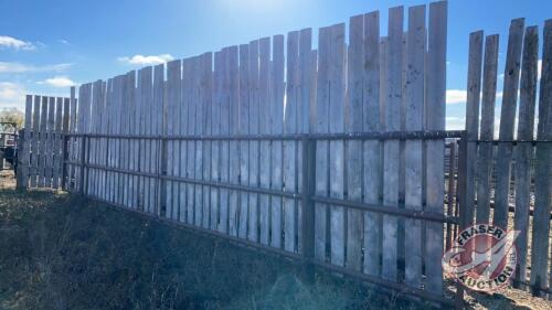 30’ freestanding windbreak panel w/ boards 3 bar drill stem/board