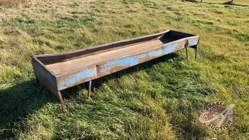 10’ Miami metal feed troughs