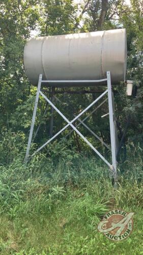 500-gal tank on stand