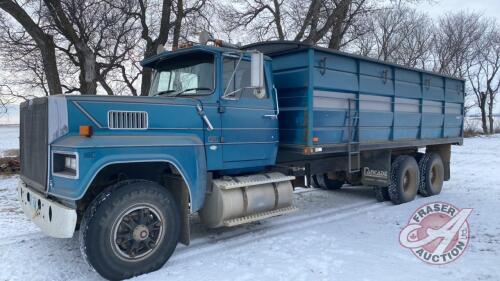 1985 Ford LTL 9000 grain truck, 453,365 showing VIN# 1FDYA90W2FVA65433, SAFETIED, Owner: Gregory F Rabe, Seller: Fraser Auction_________________