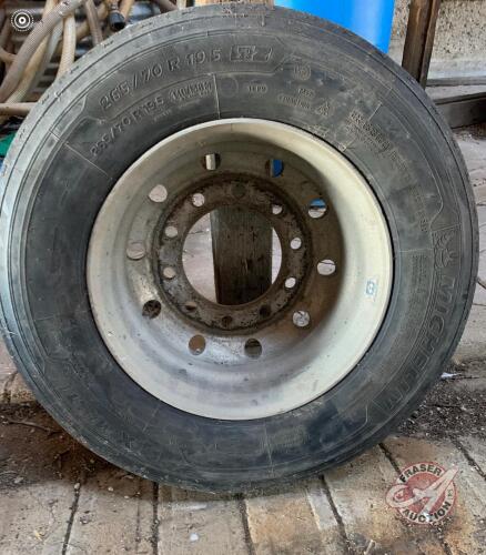 used 265/70R19.5 tire on 10-bolt rim