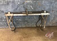 cattle Hip Lifter