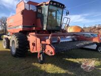 CaseIH 1680 Combine with 1015 header, new batteries, 4823 hrs showing, s/n02834187, K37 ***keys***