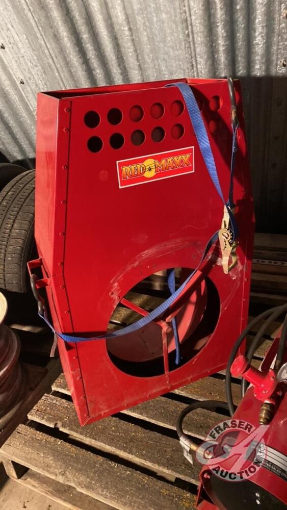 Red max propane supplement heater